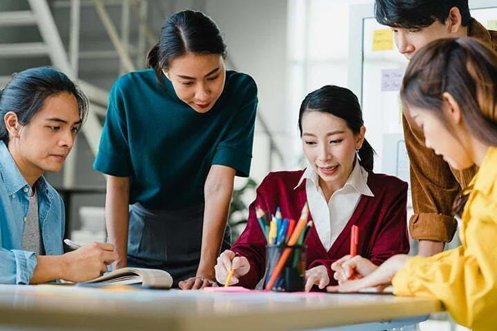 The Ripple Effect: Bagaimana Sikap Satu Orang Dapat Memengaruhi Budaya Kerja