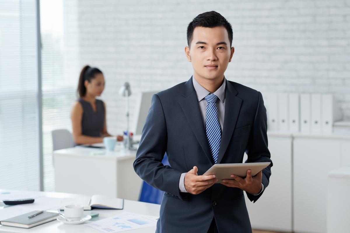 Mengapa Nilai Seorang Profesional Ditentukan oleh Dampak, Bukan Kesibukan?